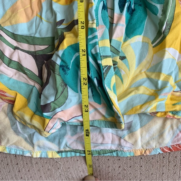 FarWest Hawaiian style s/s button up, small - Picture 5 of 5